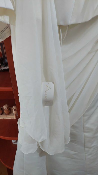 Rochie de mireasa, alba , brand Agnes Toma, marime 42