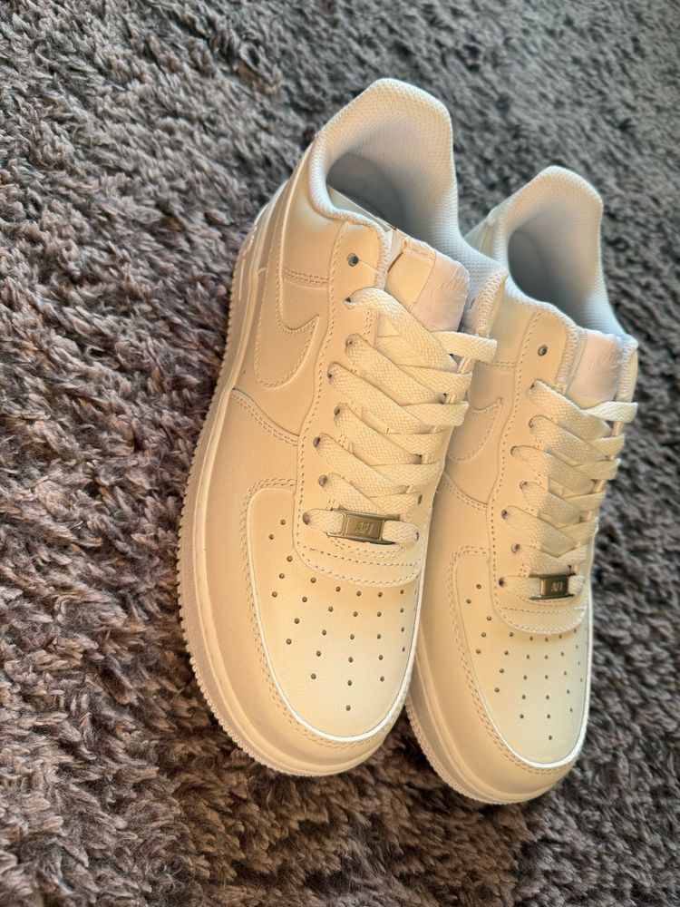 Adidasi AF1 Albi Marimea 43