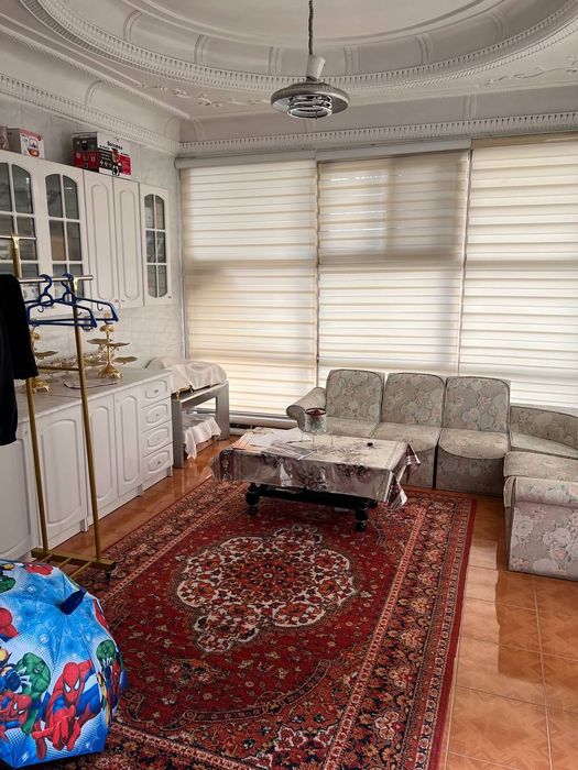 O'rikzorda 8 sotik 8 ta xonali uy