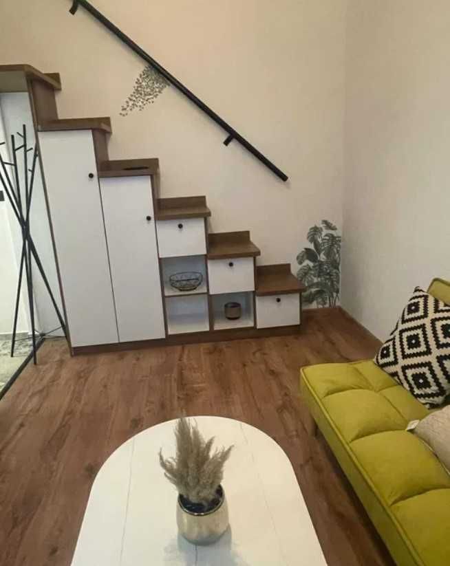 Продава се Едностаен апартамент в София, Център - 45 кв.м за 4112 €/кв.м - Снимка #2