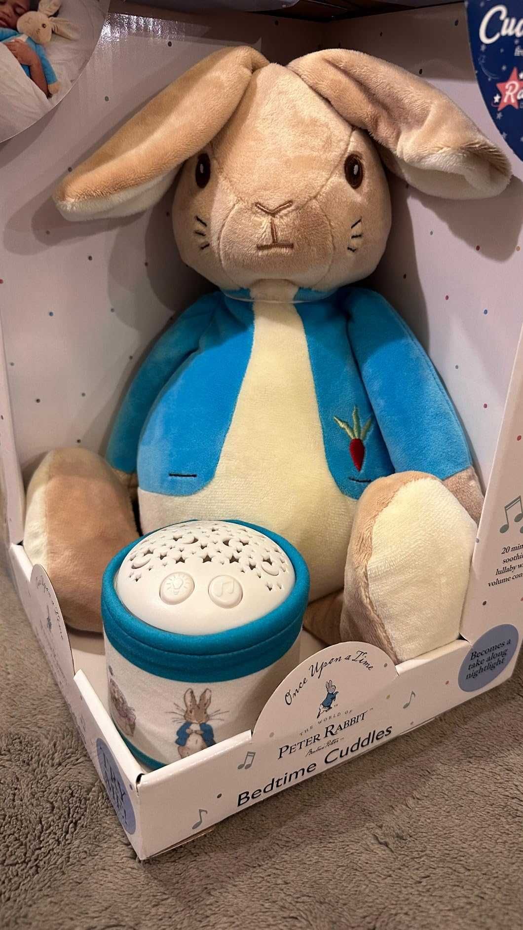 Peter Rabbit - мека играчка с класически герои със звездно нощно небе