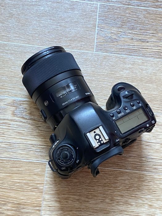 Продам canon 6d и обьектив 35 мм sigma 1.4