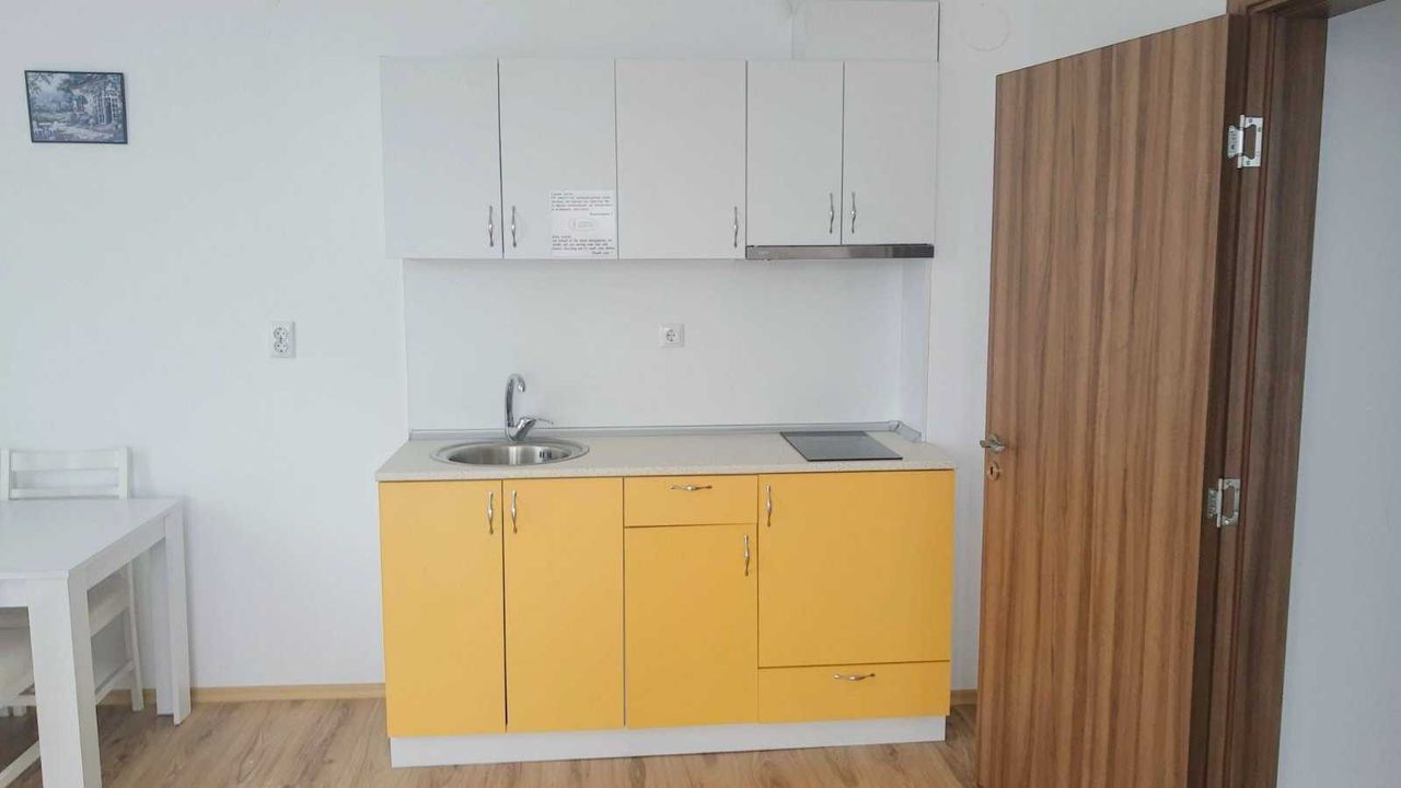 Продава се Двустаен апартамент в Ахелой - 65 кв.м за 495 €/кв.м - Снимка #1