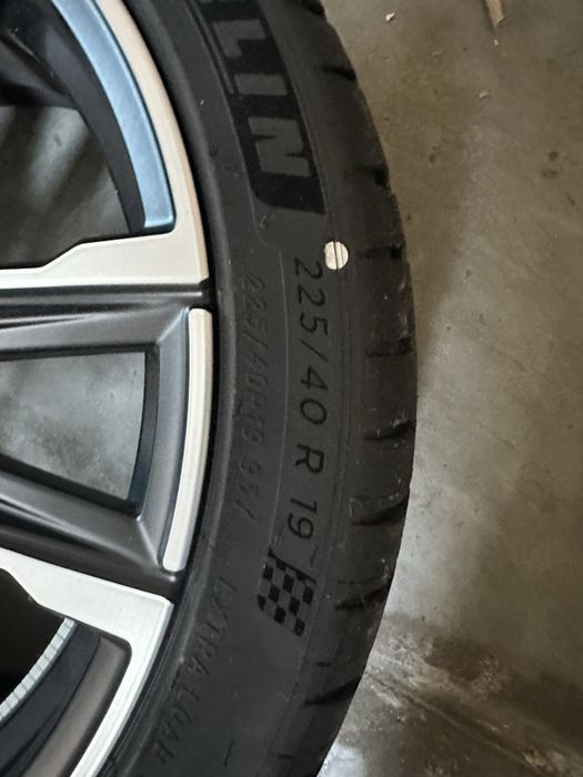 Bmw G20/G22/G26 19 цола джанти със гуми 225/40/19 255/35/19