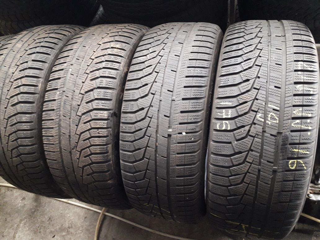 215.40.45.50.55.18 Michelin 245.40.45.50.18 Pirelli 235.60.18