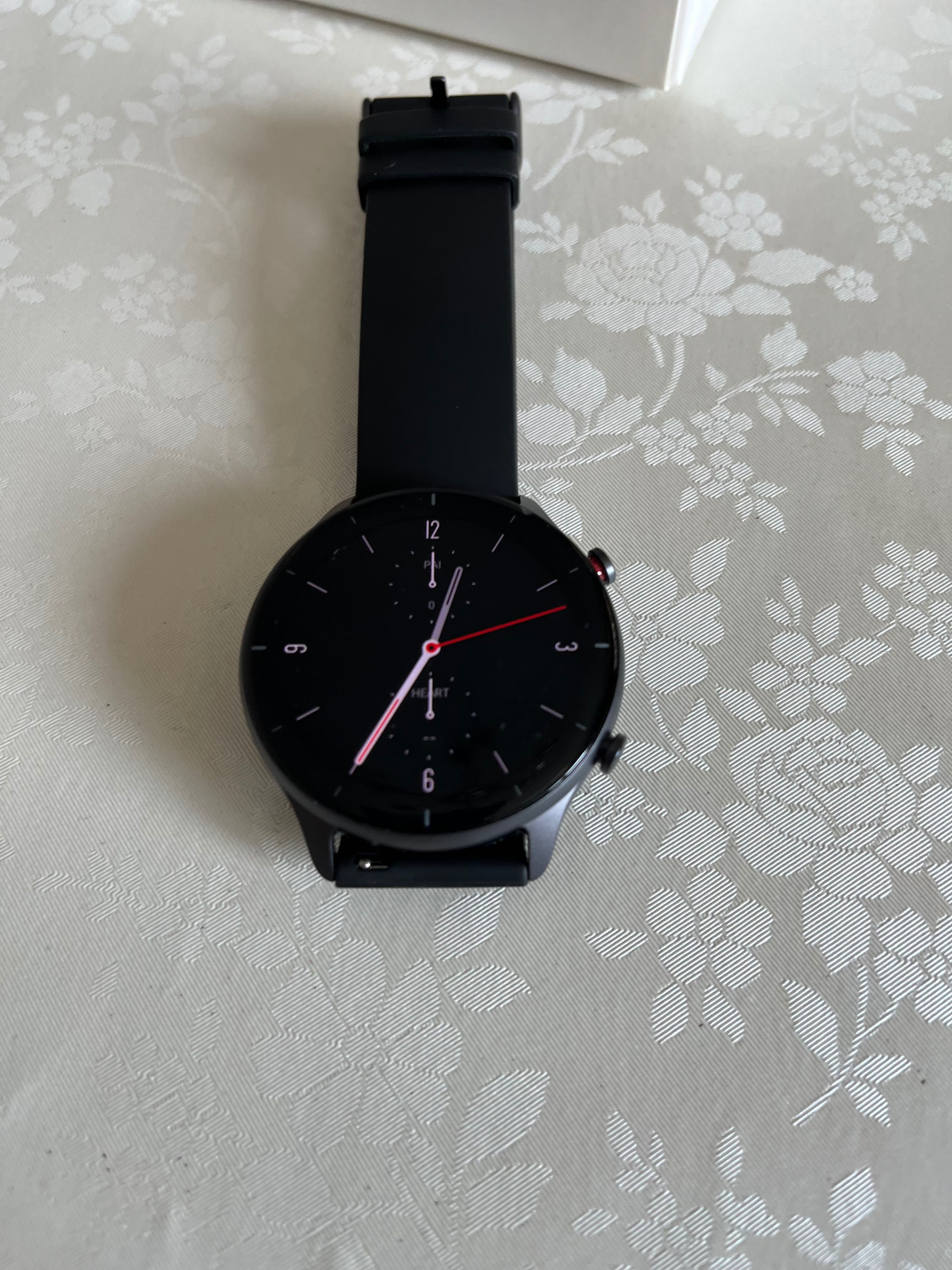 Смарт часы amazfit gtr 2e