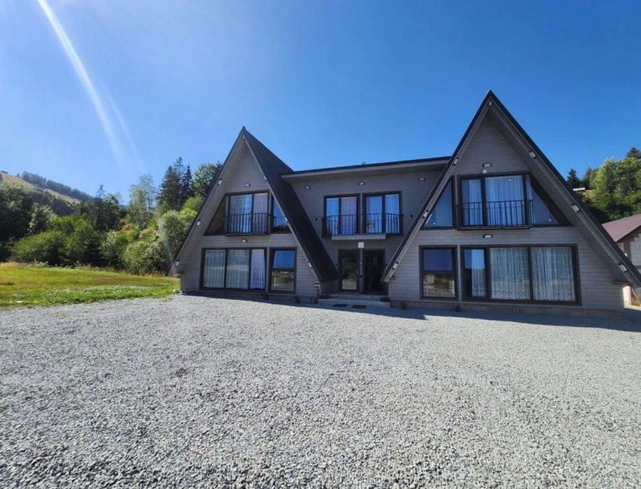 Cabane din lemn masiv