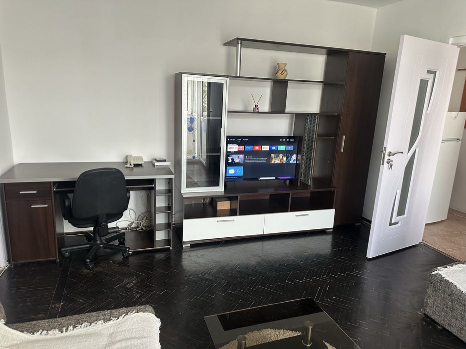 Inchiriez apartament 2 camere central