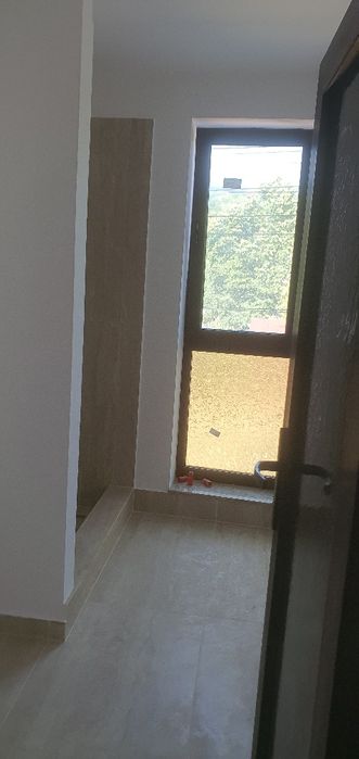 MESERIAȘI/Construcții/Finisaje/Gresie/Granit/Faianță/Rigips Rm-Vâlcea