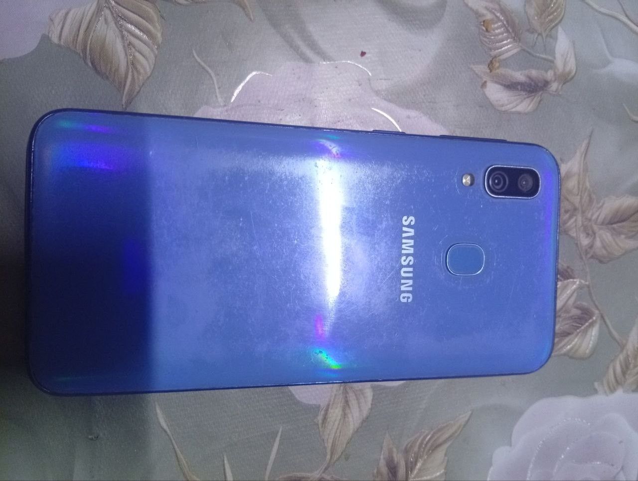 Samsung A40 64gb