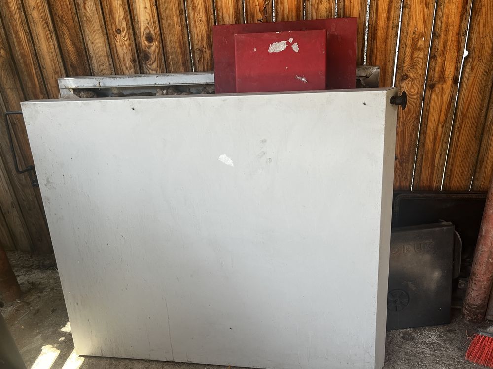 Centrala pe lemne Viadrus, fonta, ardere conventionala, 45 kW