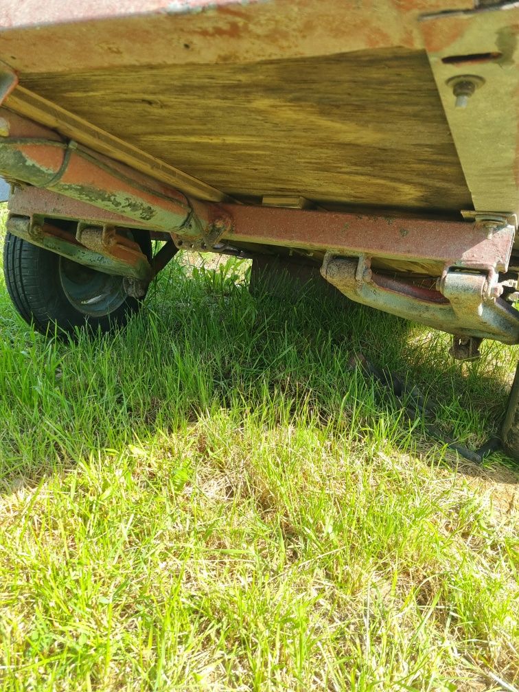 Vand remorca petru tractor / masina