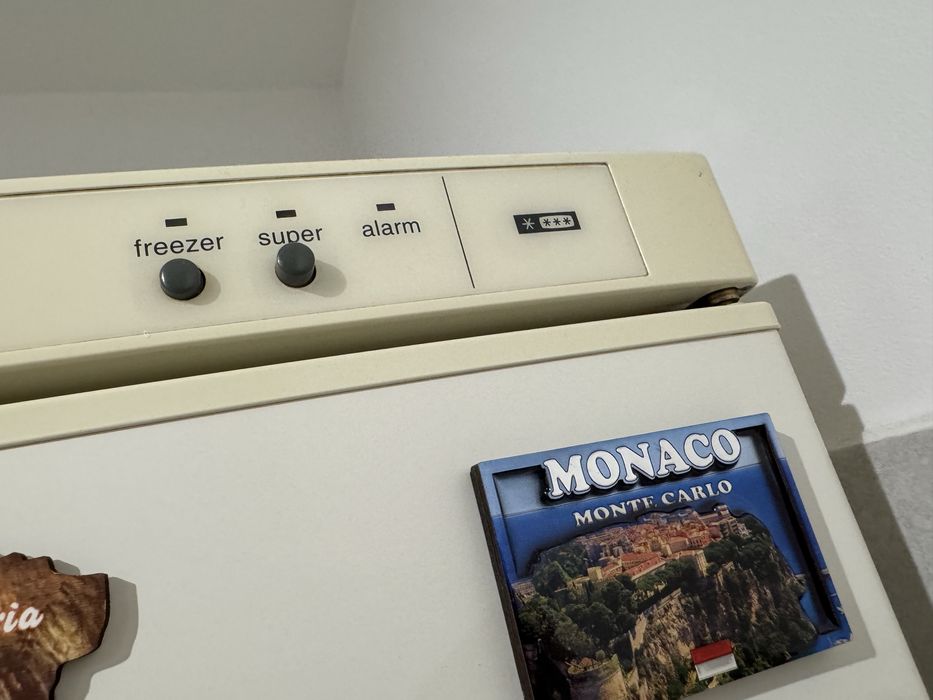 Combina frigorifica Bosch duo system / 333 l / 2 motoare