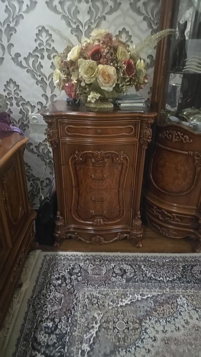 Мебель китай в хорошом состоянии