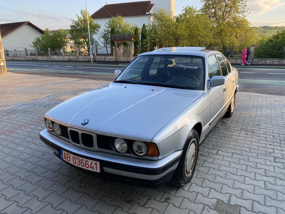 Bmw 520 i/150 cp/automat/retromobil