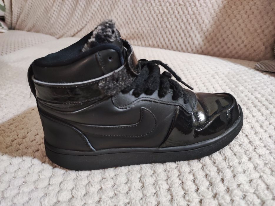 Боти Nike originals