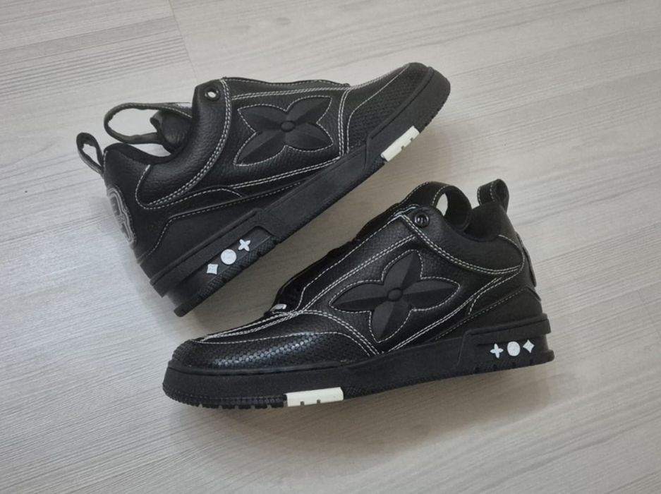 *SUPER REDUCERE* Louis Vuitton Skate 2.0 Black