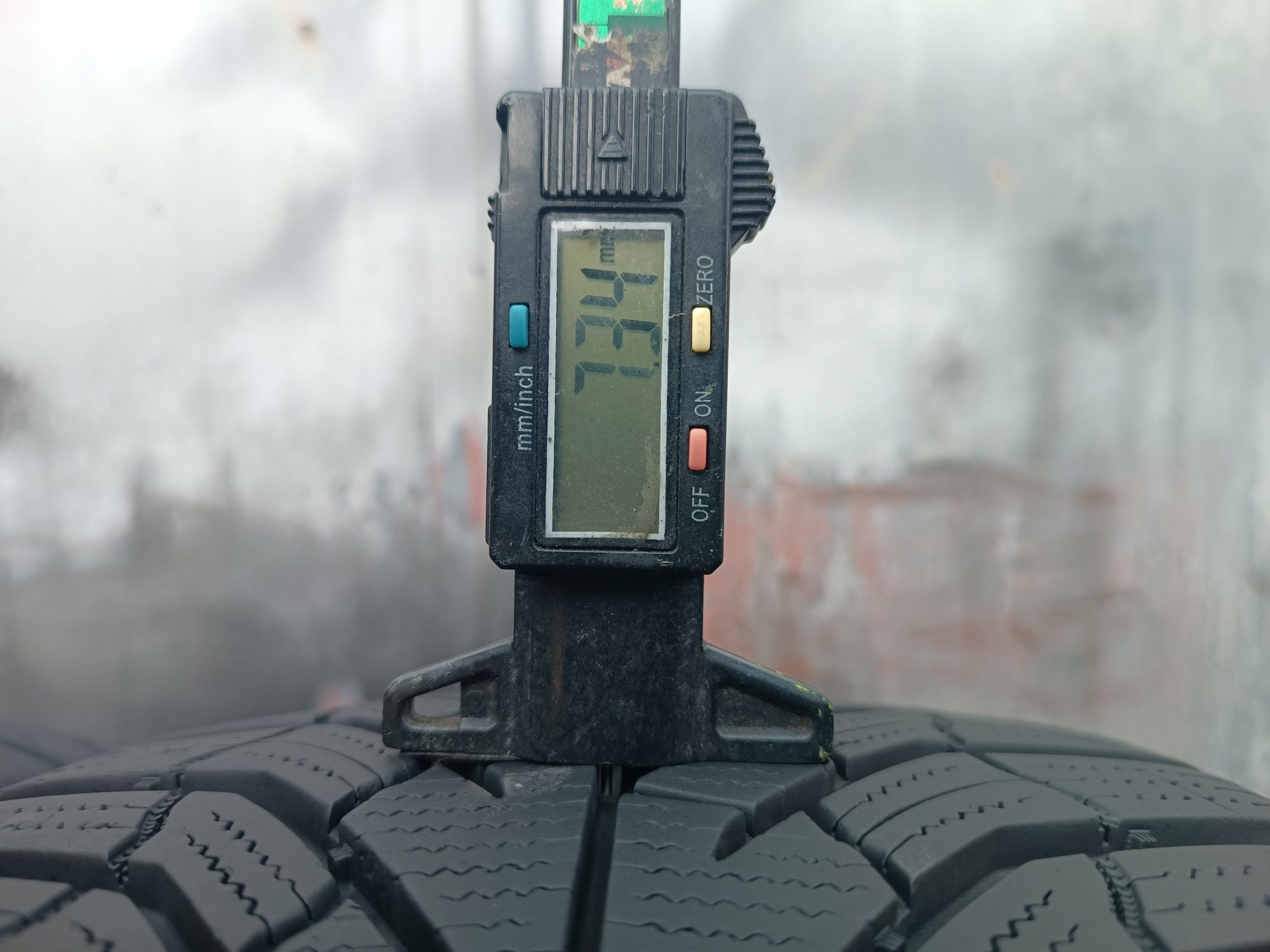 225/40/18 Kumho Дот 3022