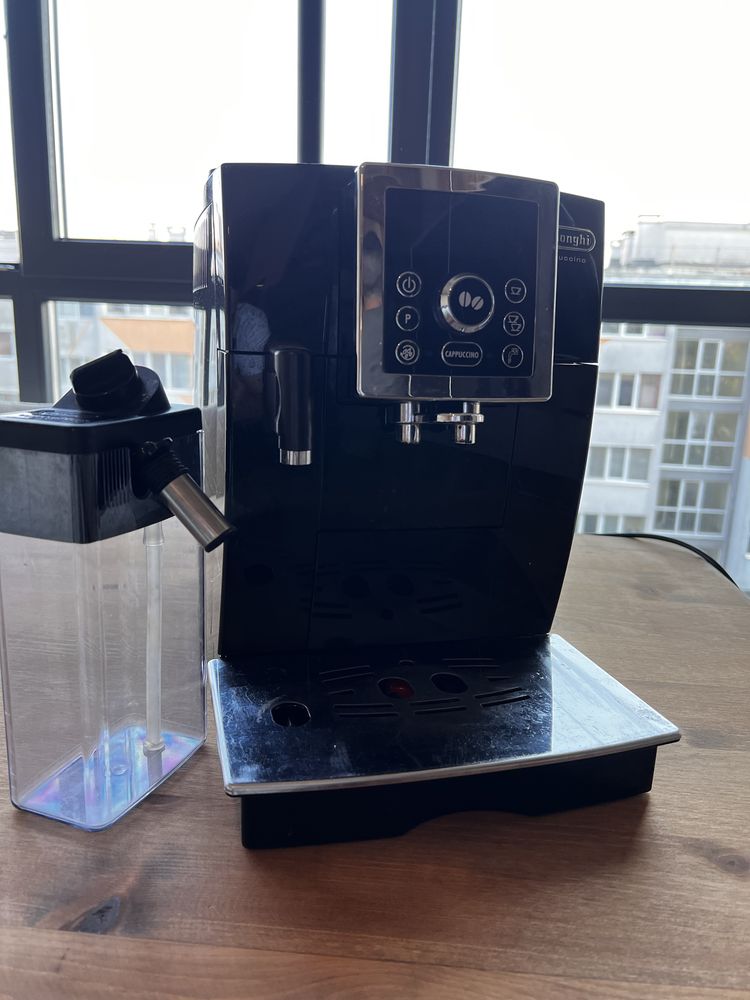 Кафеавтомат Delonghi