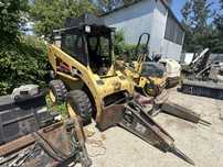 Bobcat Caterpillar 248B 2007 cu accesorii picon perie cupa multifuncti