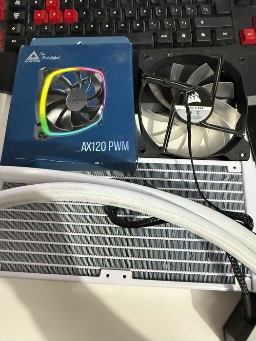 Охладител Corsair iCUE H100i ELITE CAPELLIX XT - CW-9060072-WW