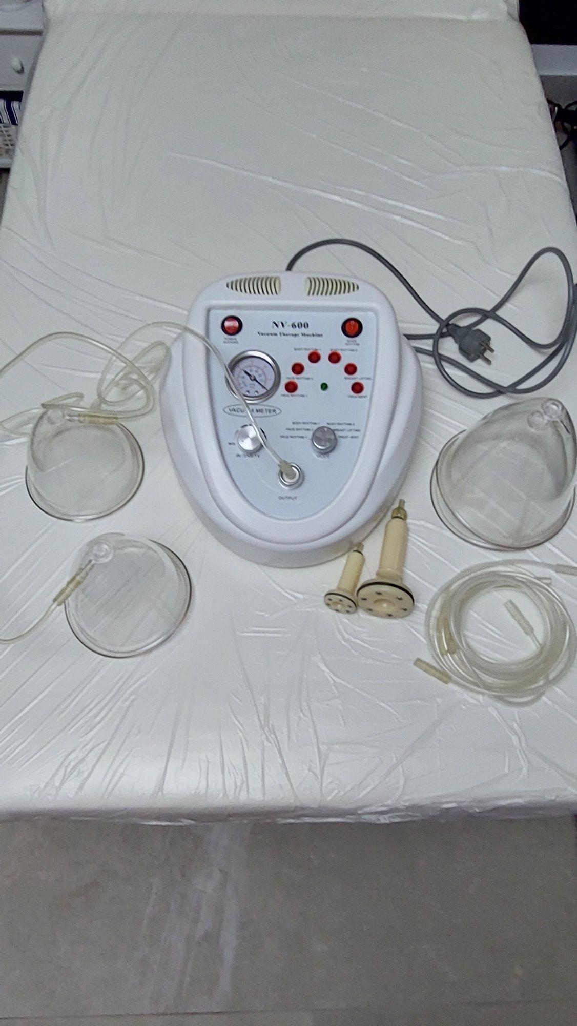 Aparat vacuum NV 600