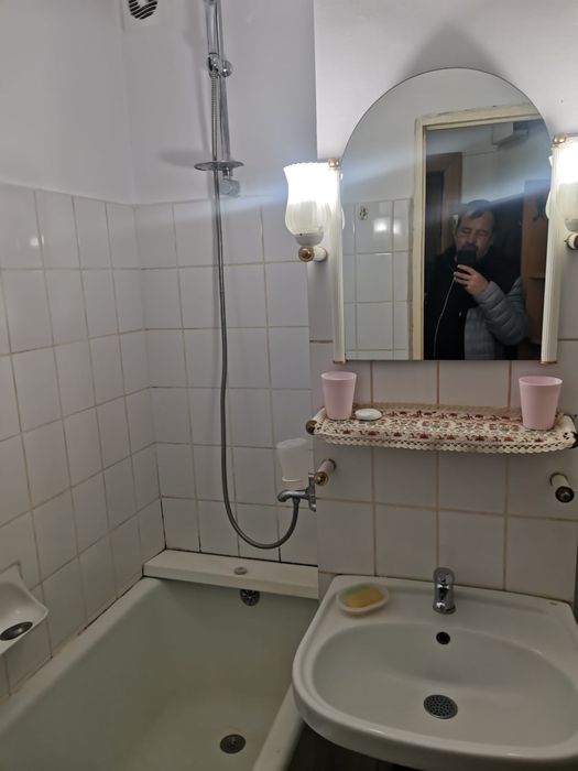 Garsoniera de inchiriat