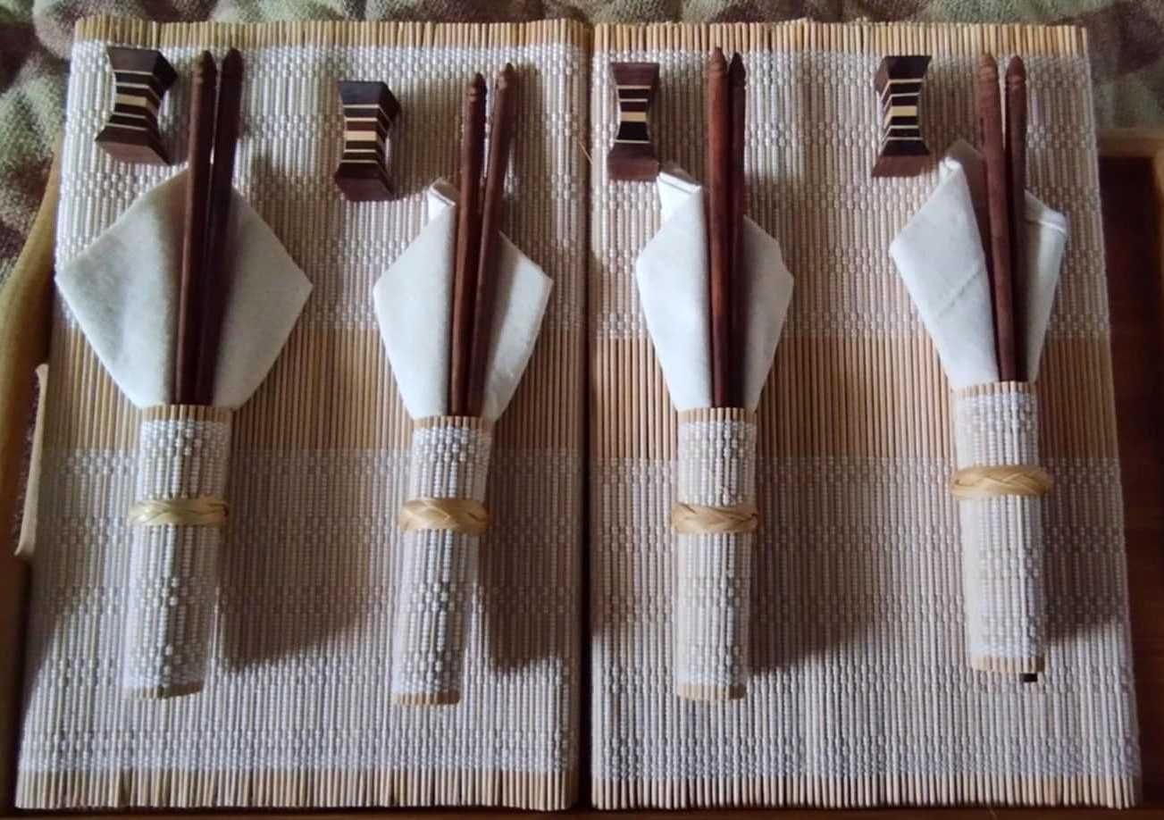Комплект японски дървени клечки за хранене за четирима