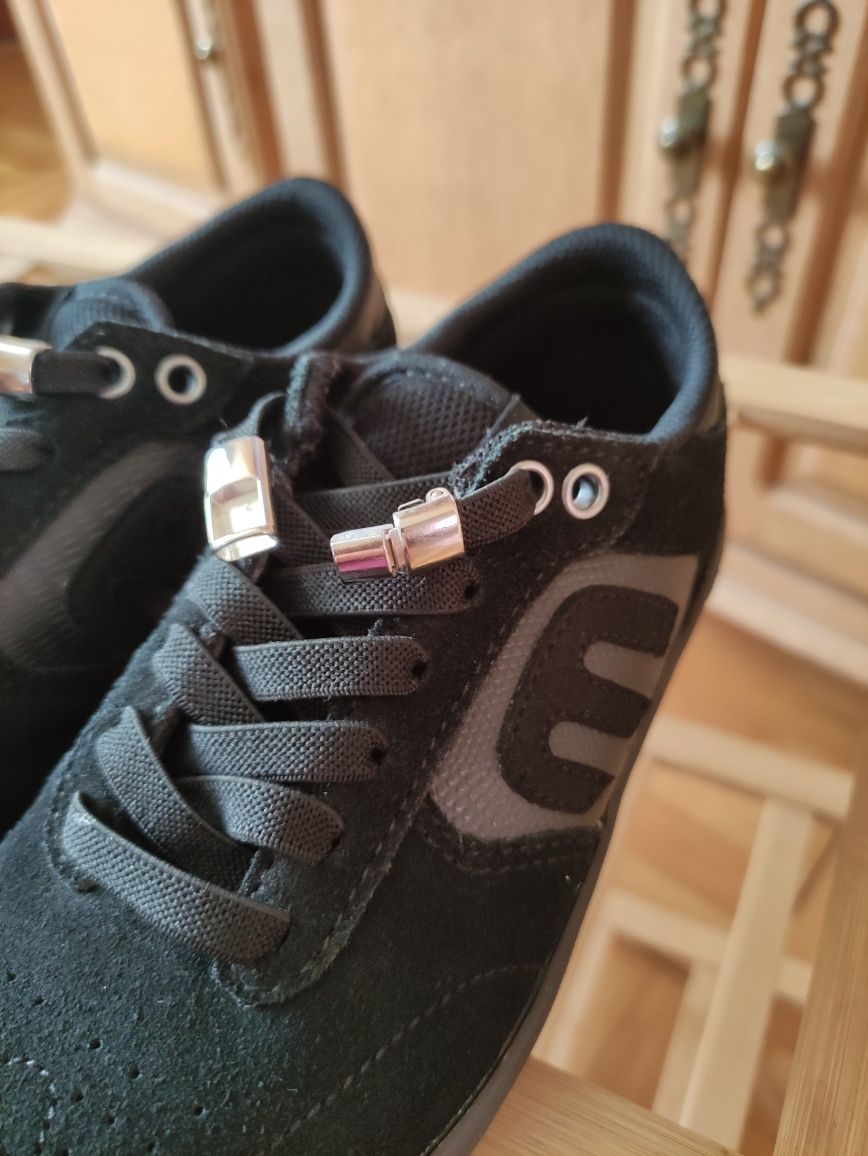 Маратонки Etnies