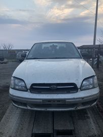 Subaru Legacy на части
