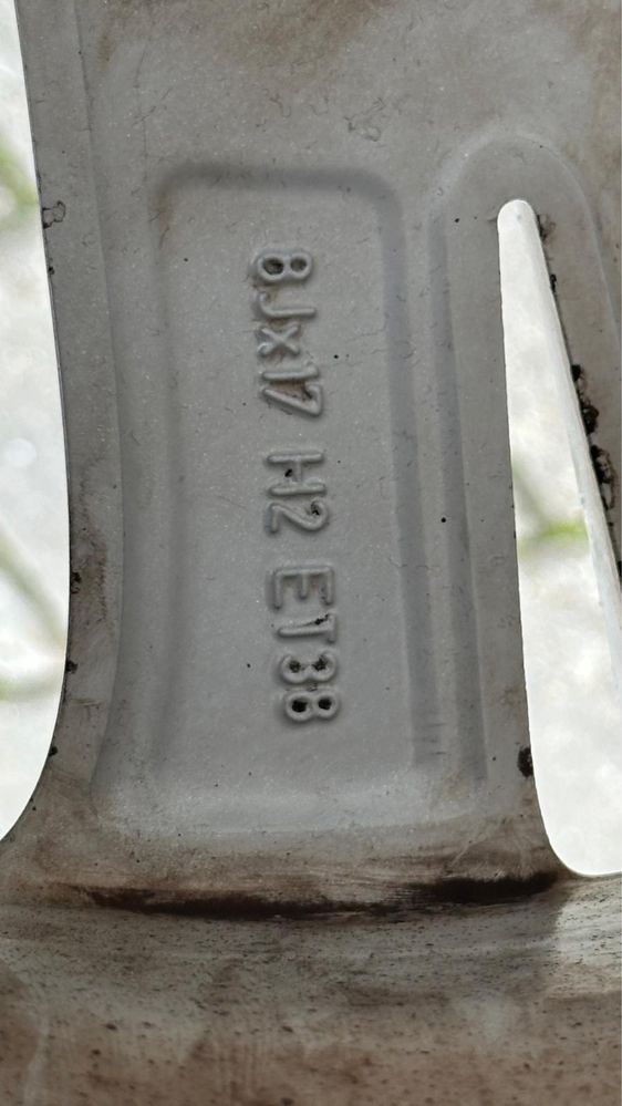 Jante aliaj cu anvelope de vara 245 45 R 17