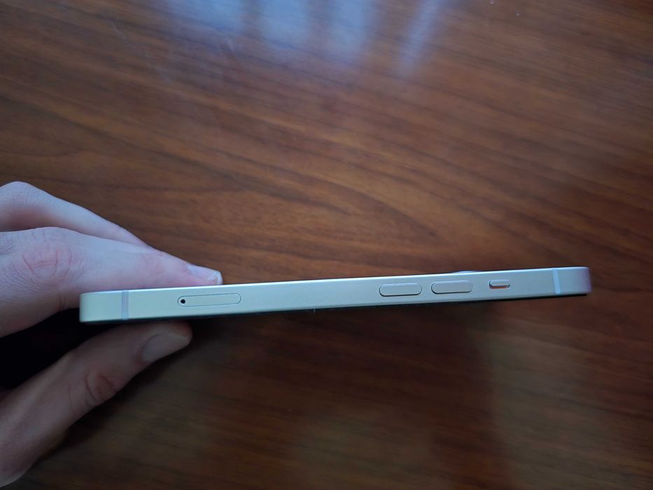 Telefon iPhone 14, Starlight, 128GB, 5G