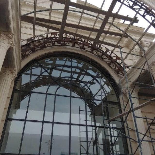 AKFA ROM VA  Vitrajlar.Barcha turdagi binolarni oyna bilan koplay