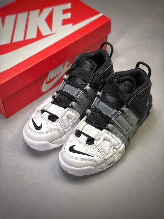 Оригинални мъжки маратонки Nike Air More Uptempo ‘Tri-Color