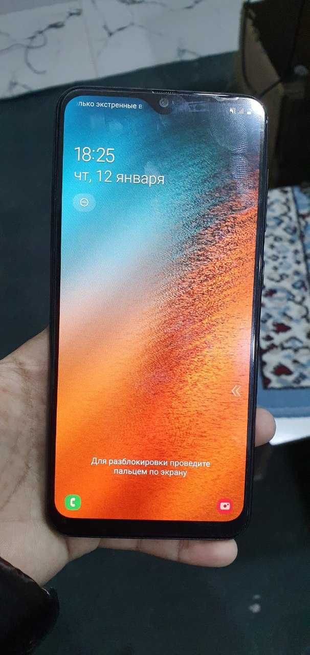 Samsung galaxy A30 sotiladi xotira 4/64 narxi 950ming