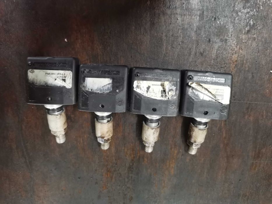 Датчик Сензор за налягане на гумите. Bluetooth вентили за Opel