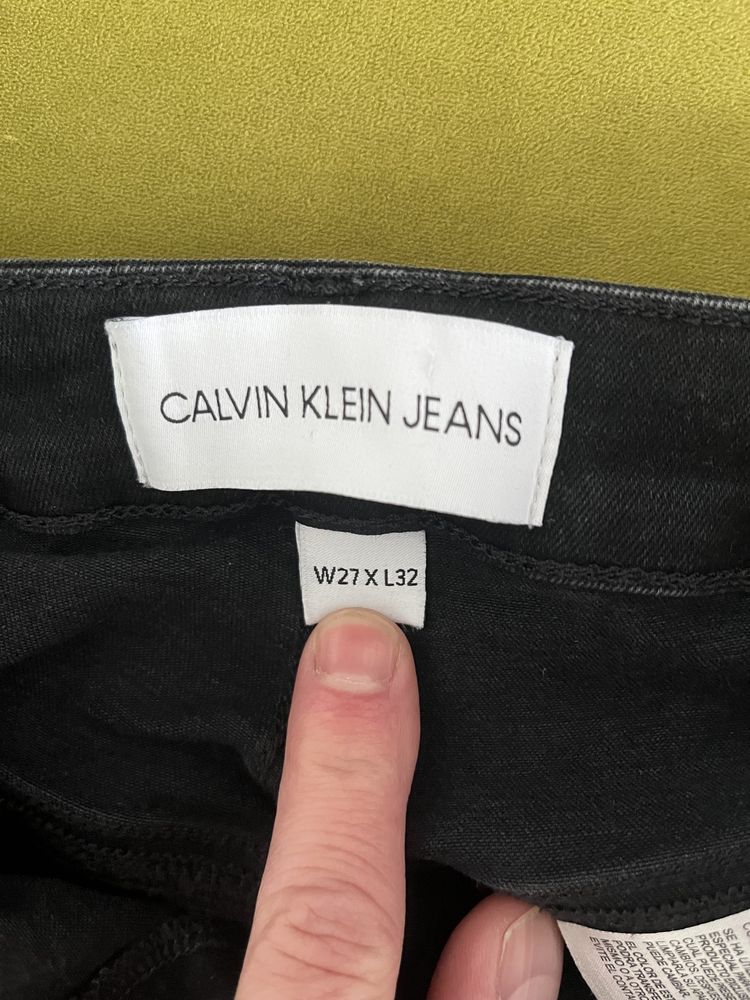 Дънки Calvin Klein