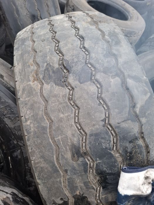 Vand 1 sau 2 sau 4 anvelope 385 65 22.5 goodyear dot 2025