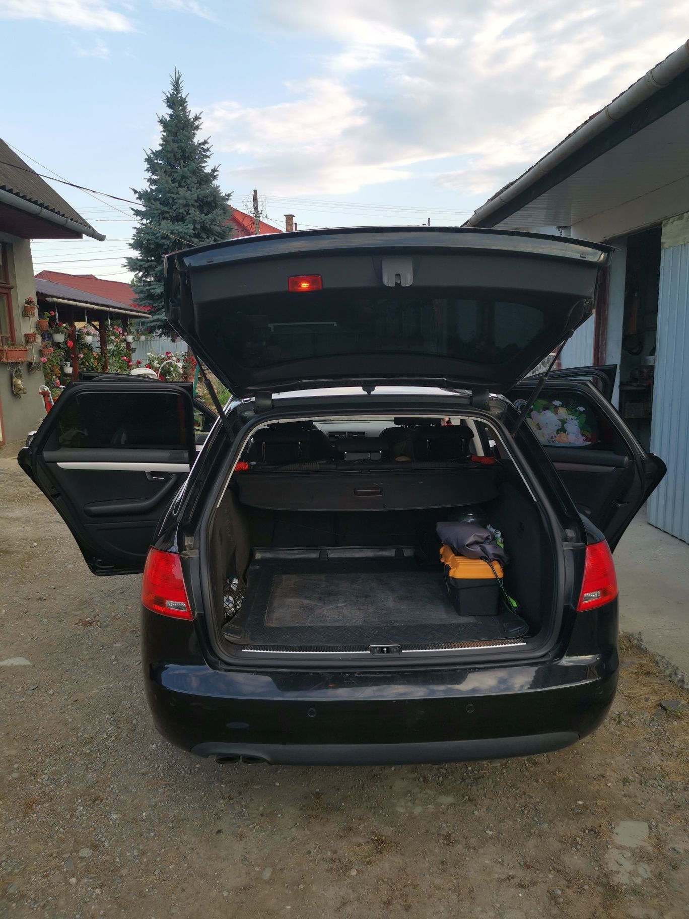 Vând Audi A4 2.0 TDI