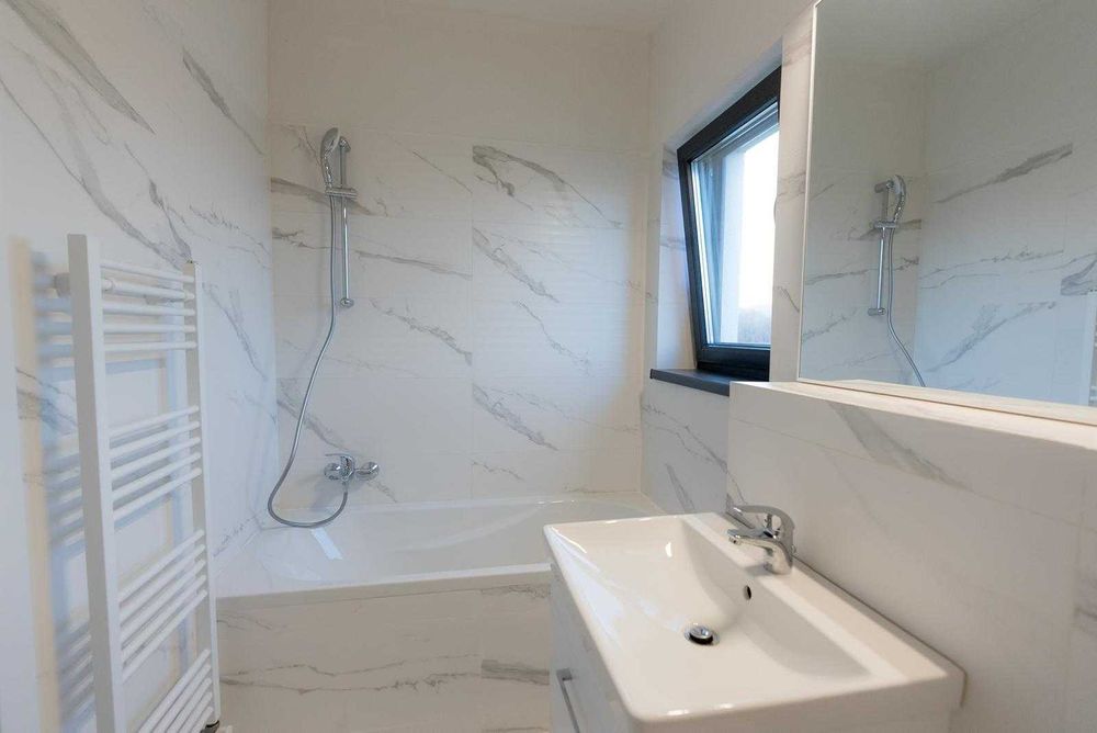 Inchiriere casa Micesti
