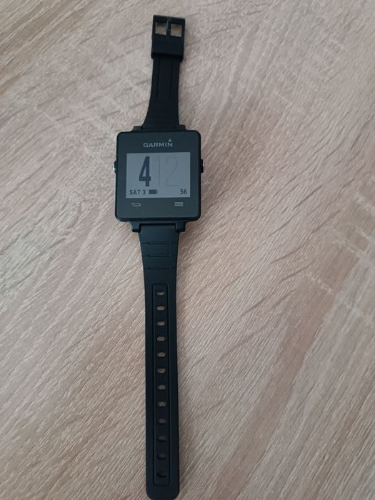 Смарт часовник Garmin