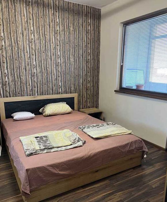 Дава се под наем Тристаен апартамент в Пловдив, Тракия - 90 кв.м за 430 € - Снимка #1