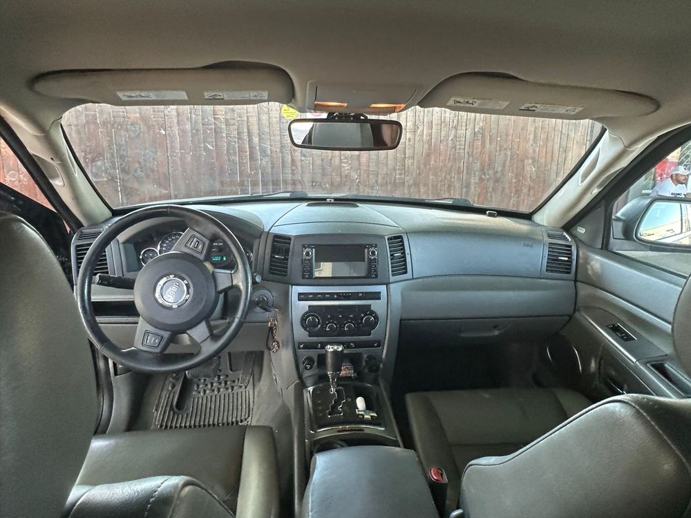 Vand Jeep Grand Cherokee