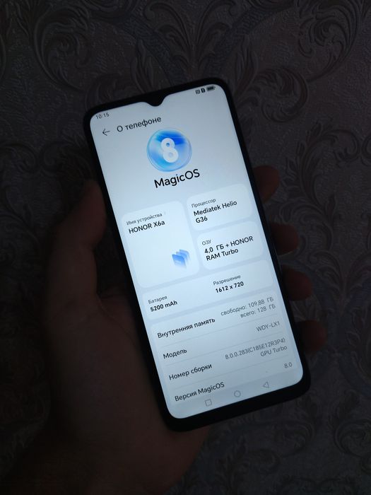 Продам Honor x6a и Samsung a06.