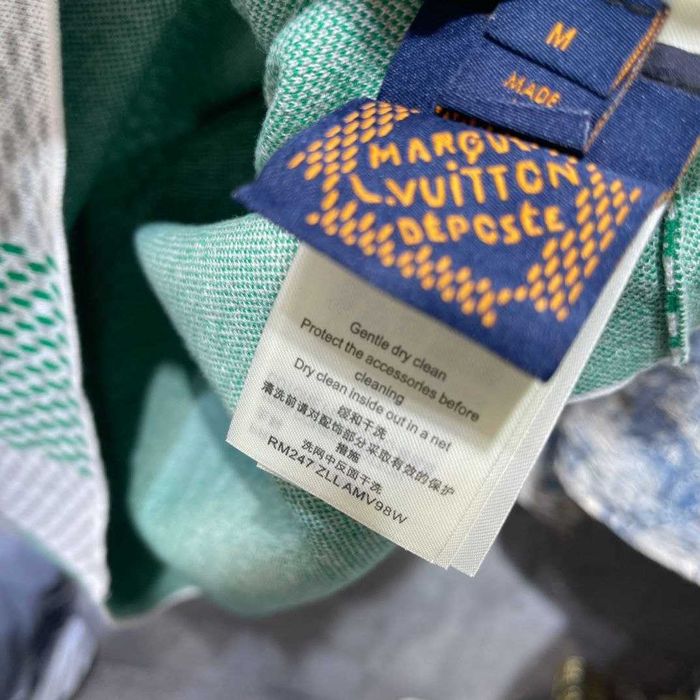 Tshirt Louis Vuitton Тенска плетиво LV 2025 нов модел 1AFIX2