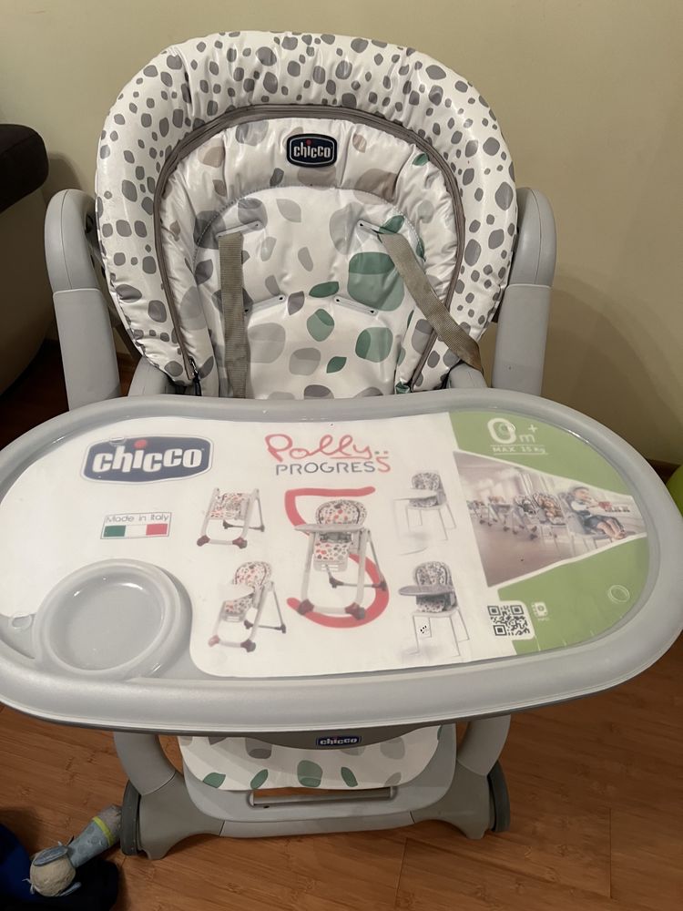 Scaun masa bebelusi Chicco Polly Progres 5 in 1