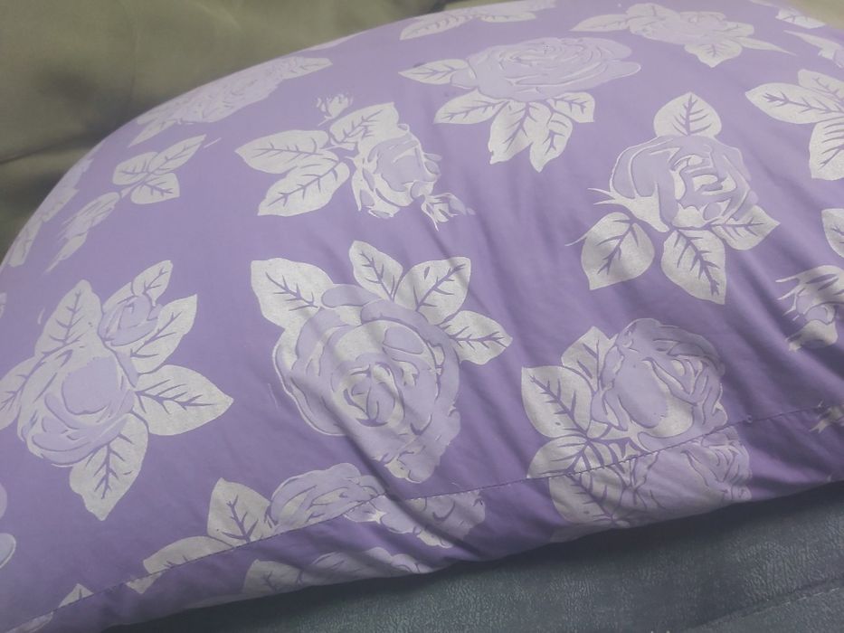 Прдам подушки    пер одеяло