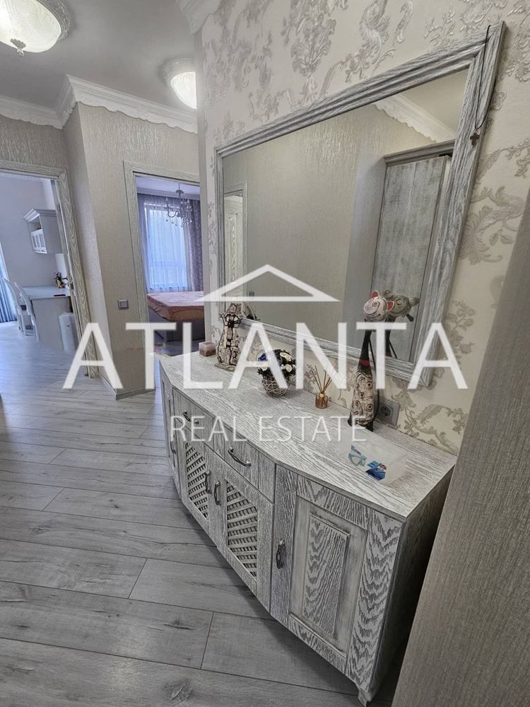 Продава се Тристаен апартамент в к.к. Златни пясъци - 119 кв.м за 1673 €/кв.м - Снимка #8