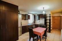 Apartament 3 Camere 65mp cartier Dambu Pietros