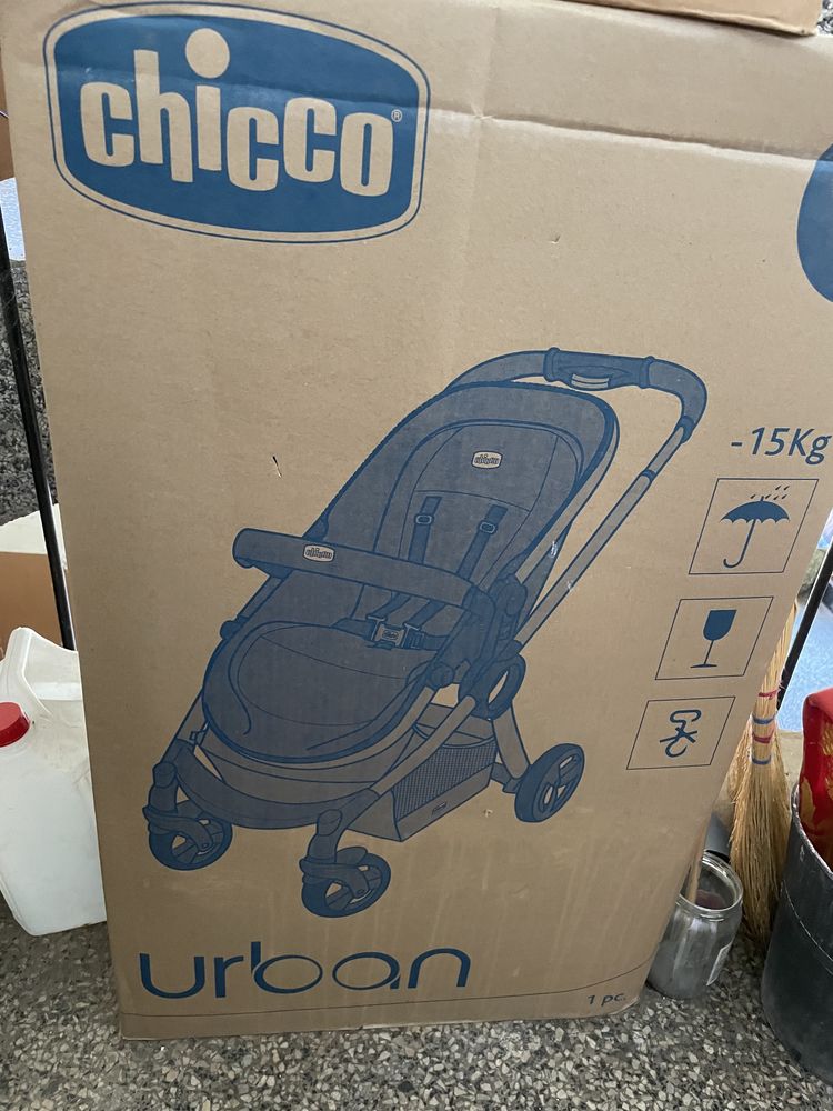 Бебешка количка chicco urban
